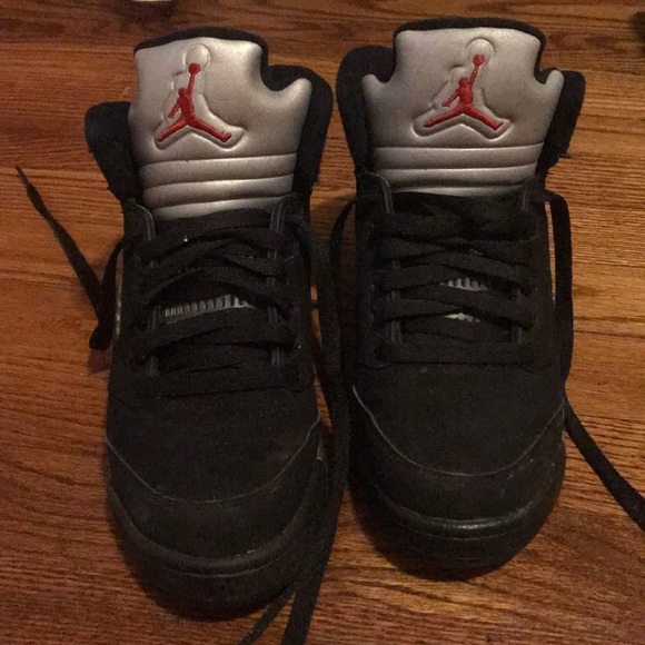 Jordan Shoes - Retro 5’s boys 6/woman’s 8